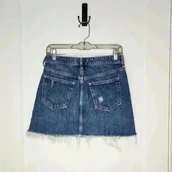 We the Free People Denim Button Fly Skirt Womens Sz 27 Distressed A Line Raw Hem - Picture 2 of 4